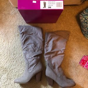 Rampage Boots Size 9